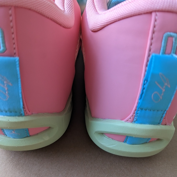 JT 1 Jayson TatumUS 9.5 New Pink - Picture 10 of 12